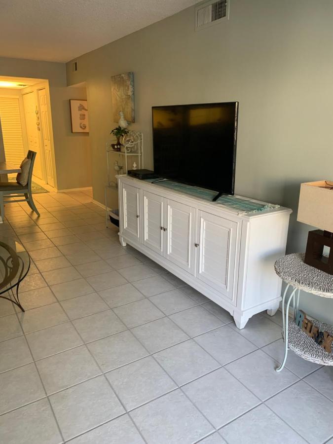 Appartamento Siesta Key Escape Ground Floor Steps To Heated Pool And Free Trolley Esterno foto