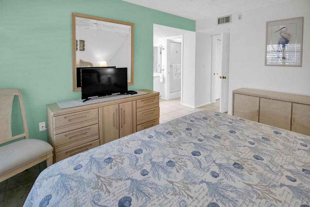 Appartamento Siesta Key Escape Ground Floor Steps To Heated Pool And Free Trolley Esterno foto